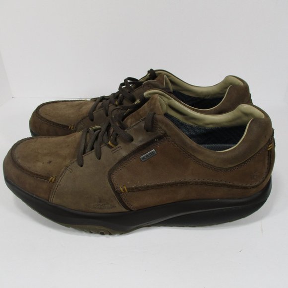 MBT FANAKA Gore-Tex Walking Shoes US12 main image 6